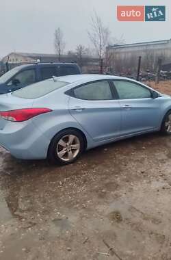 Седан Hyundai Elantra 2011 в Жидачове