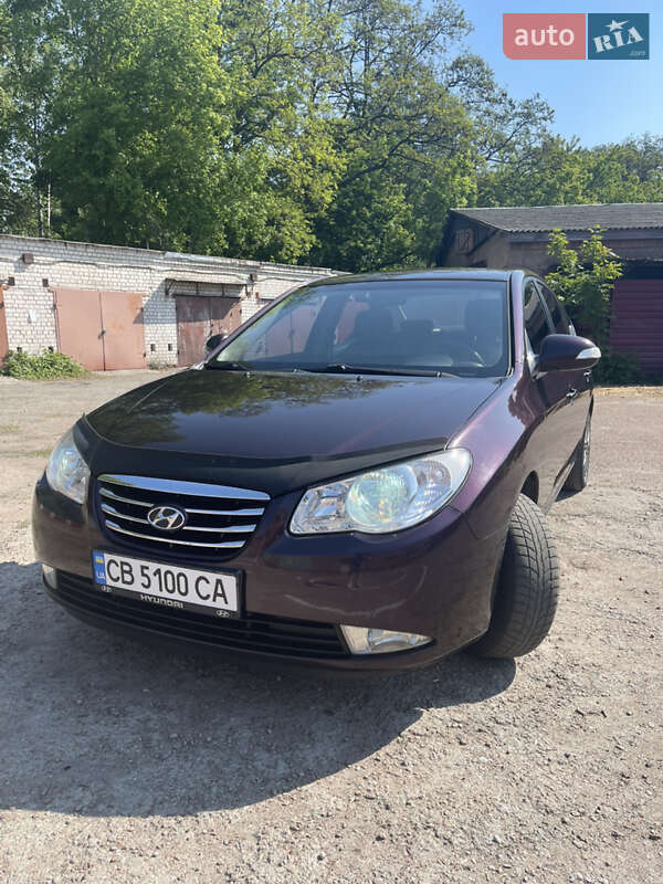 Седан Hyundai Elantra 2010 в Чернигове Седан Hyundai Elantra 2010 в Чернигове