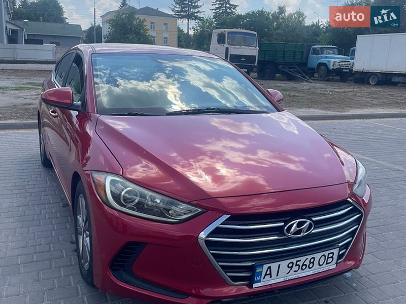 Седан Hyundai Elantra 2018 в Мироновке