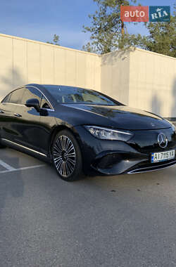 Седан Mercedes-Benz EQE 2022 в Обухове