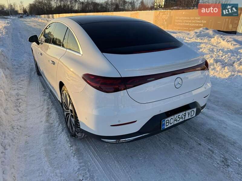 Седан Mercedes-Benz EQE 2023 в Львове Седан Mercedes-Benz EQE 2023 в Львове