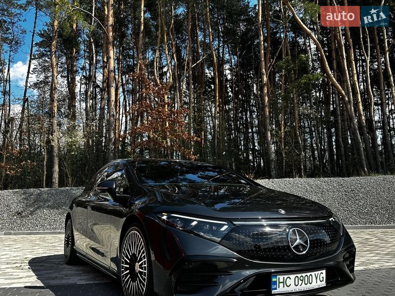 Седан Mercedes-Benz EQS 2022 в Львове