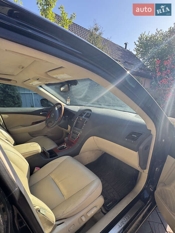 Седан Lexus ES 2006 в Виннице