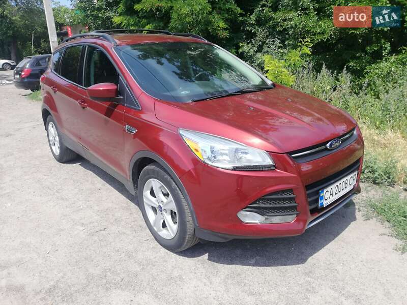 Внедорожник / Кроссовер Ford Escape 2014 в Черкассах