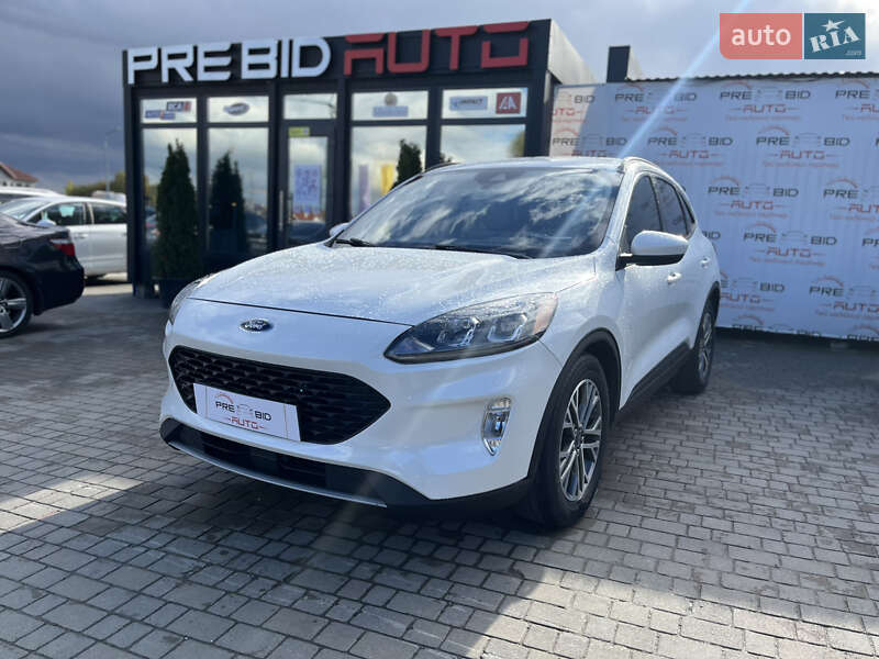 Внедорожник / Кроссовер Ford Escape 2019 в Львове