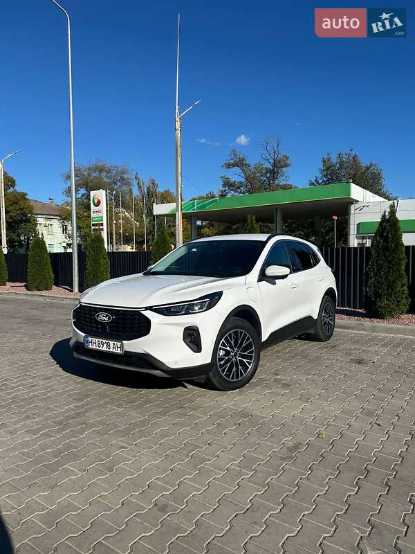 Внедорожник / Кроссовер Ford Escape 2023 в Одессе