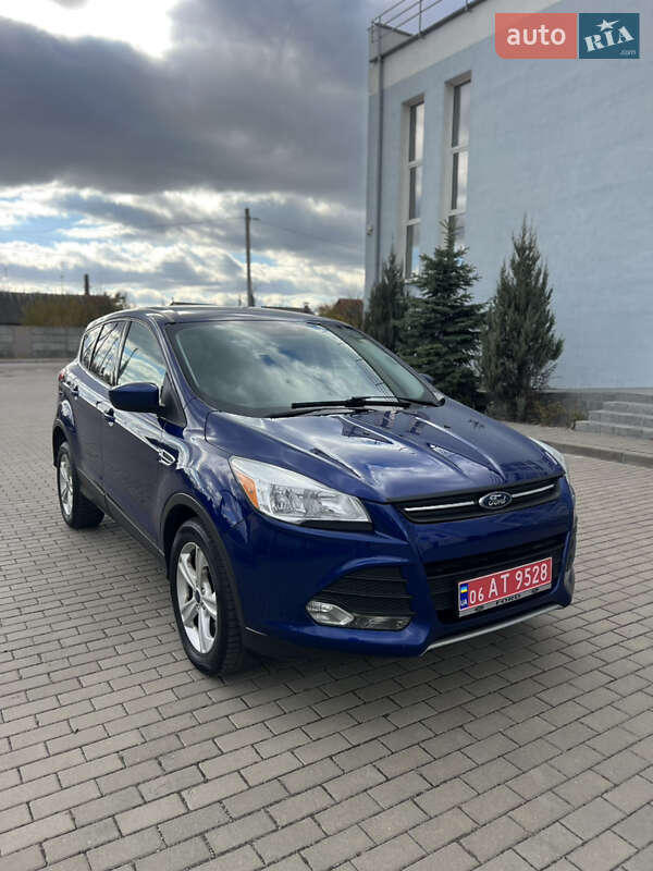 Внедорожник / Кроссовер Ford Escape 2016 в Житомире