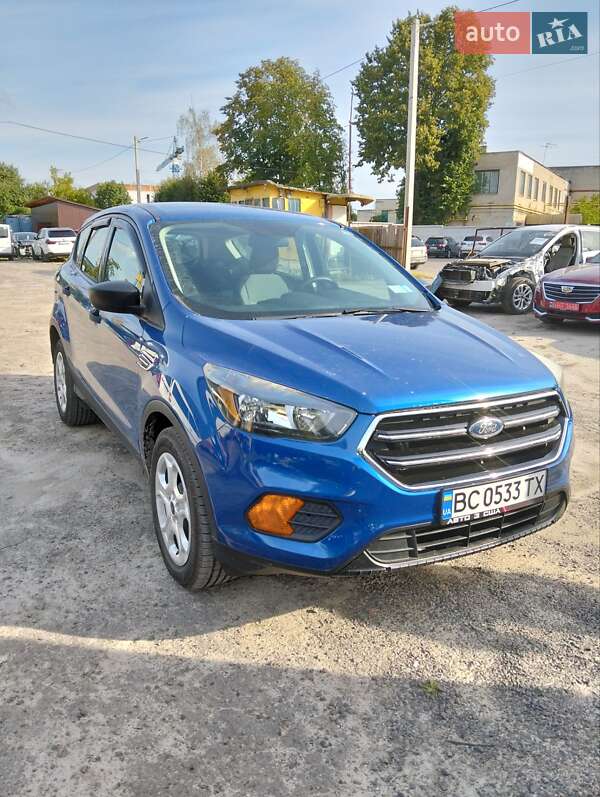 Внедорожник / Кроссовер Ford Escape 2018 в Львове