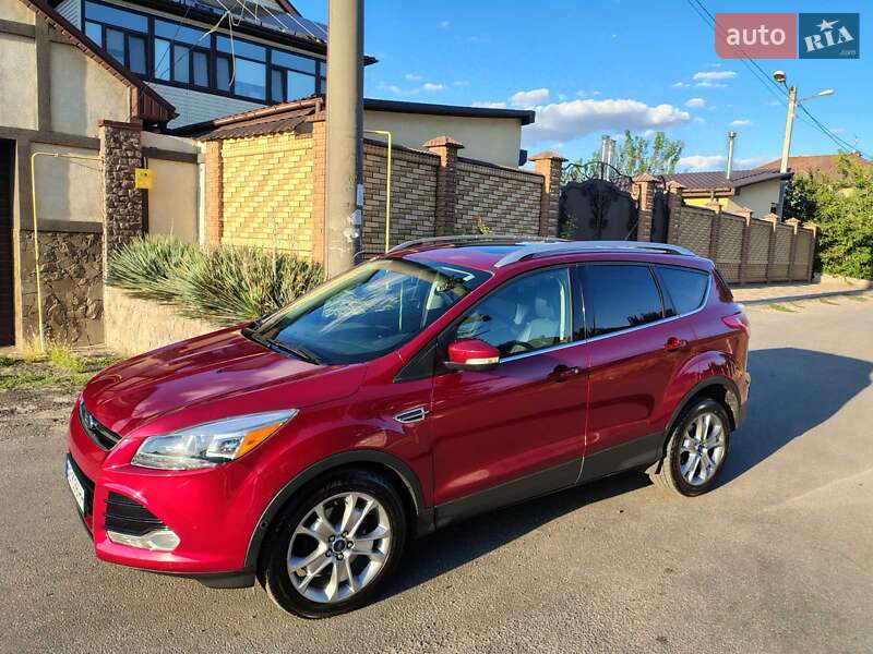 Внедорожник / Кроссовер Ford Escape 2014 в Николаеве