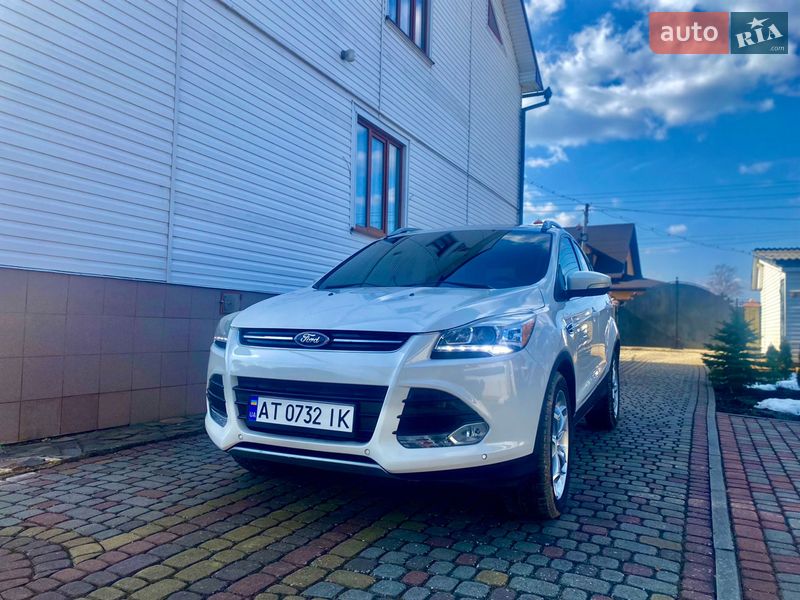 Внедорожник / Кроссовер Ford Escape 2015 в Рожнятове