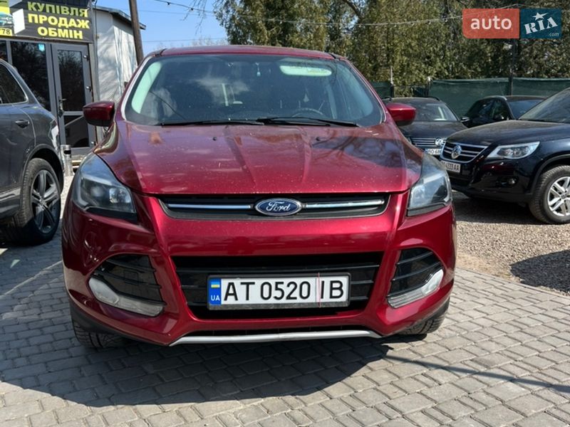 Внедорожник / Кроссовер Ford Escape 2015 в Залещиках