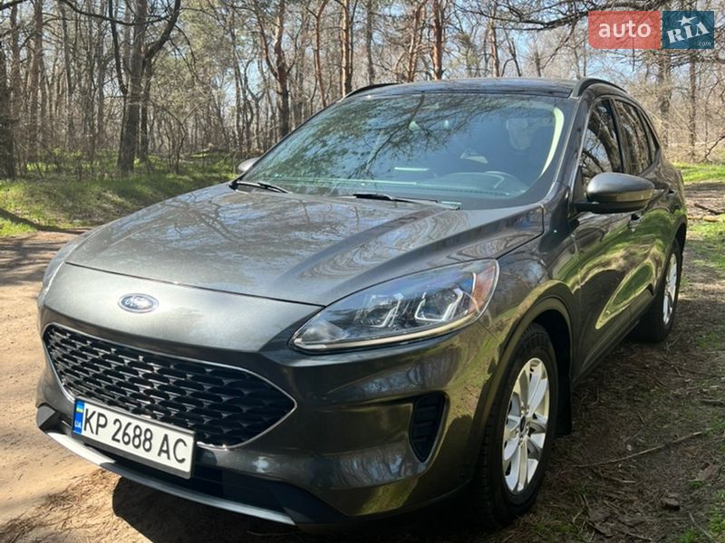 Позашляховик / Кросовер Ford Escape 2020 в Запоріжжі