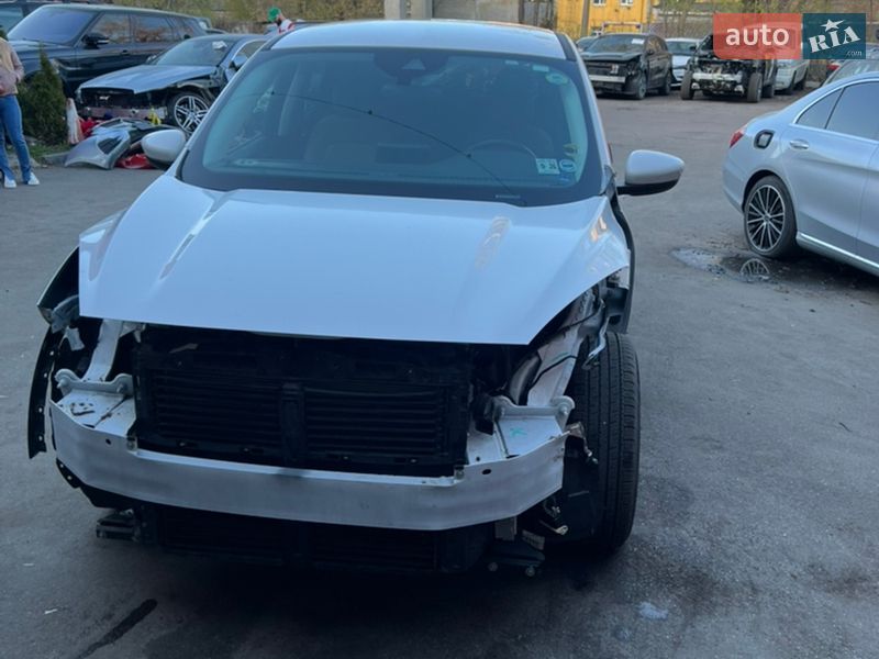 Внедорожник / Кроссовер Ford Escape 2021 в Киеве