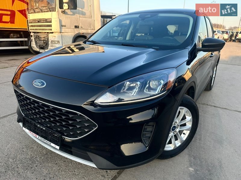 Внедорожник / Кроссовер Ford Escape 2021 в Львове