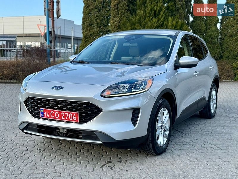 Позашляховик / Кросовер Ford Escape 2020 в Львові