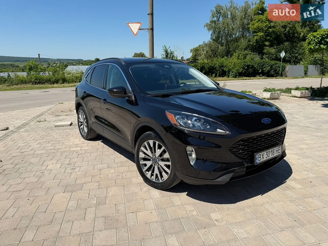 Ford Escape 2022 photo 4