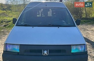 Мінівен Peugeot Expert 2001 в Косові