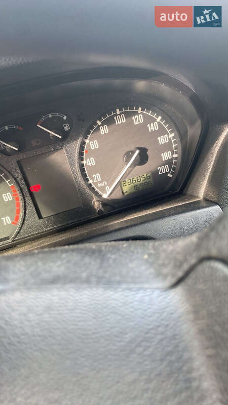 Хэтчбек Skoda Fabia 2002 в Дрогобыче