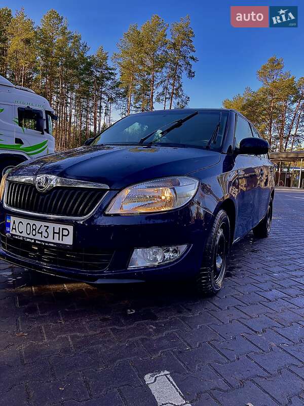 Хетчбек Skoda Fabia 2014 в Маневичах Хетчбек Skoda Fabia 2014 в Маневичах