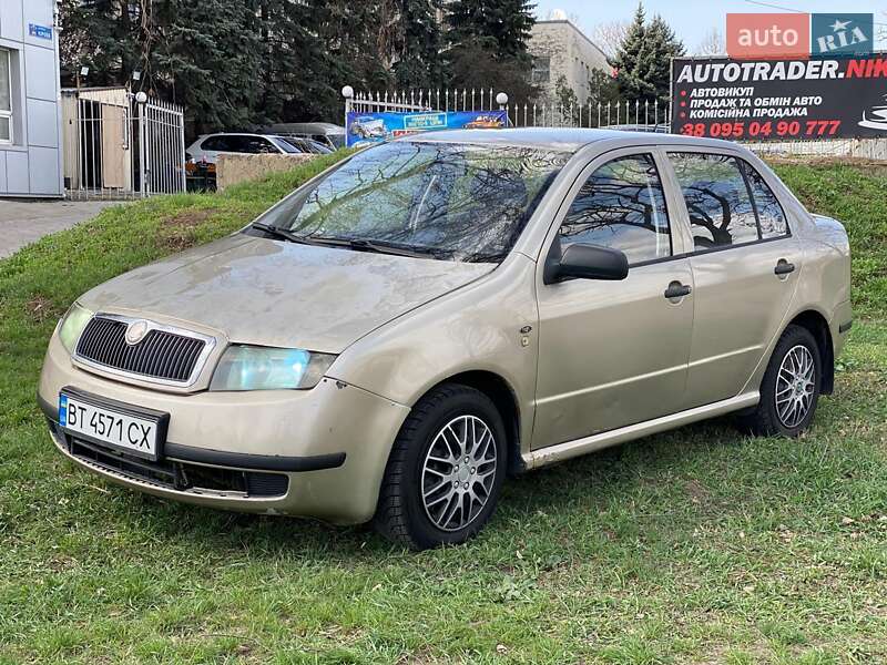 Седан Skoda Fabia 2004 в Николаеве