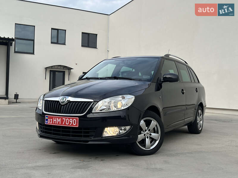 Универсал Skoda Fabia 2010 в Луцке Универсал Skoda Fabia 2010 в Луцке