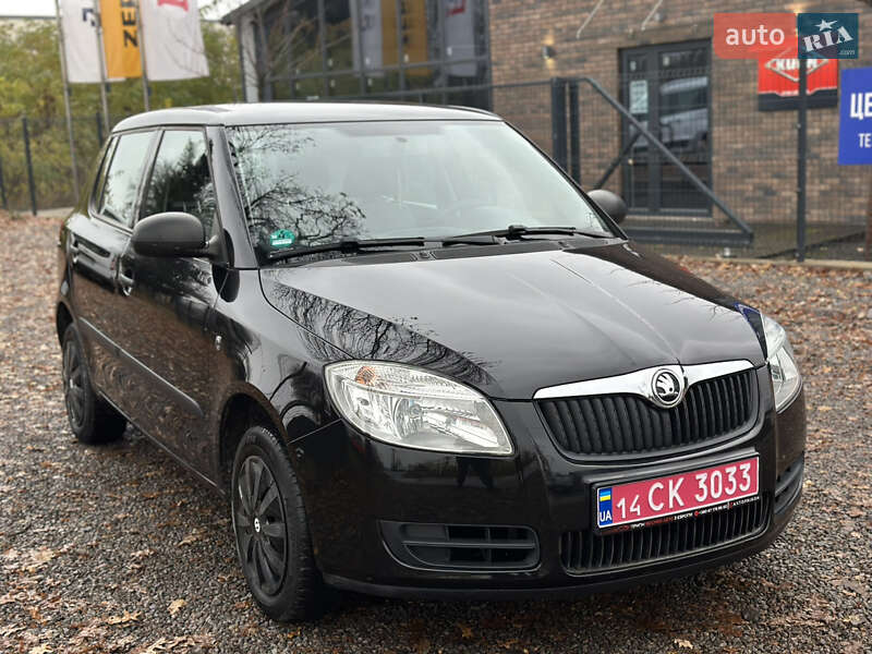 Хэтчбек Skoda Fabia 2009 в Виннице Хэтчбек Skoda Fabia 2009 в Виннице