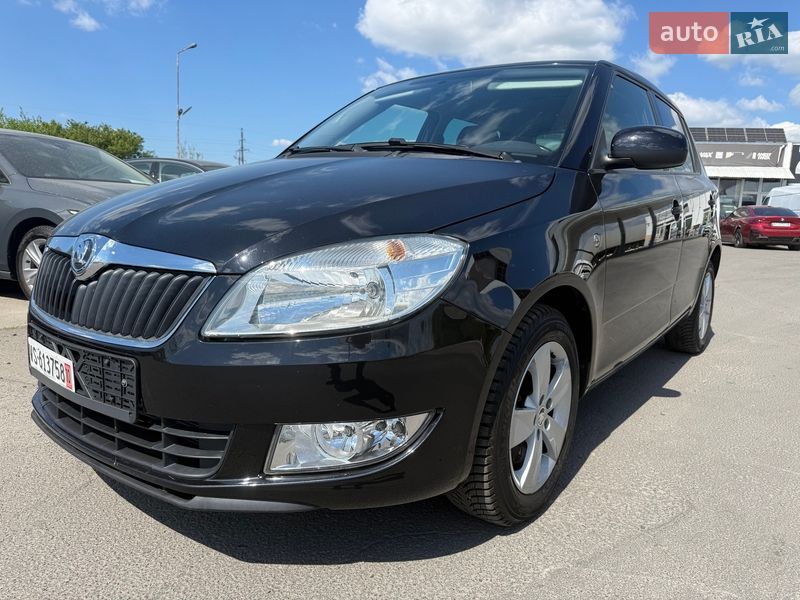 Хетчбек Skoda Fabia 2014 в Ужгороді