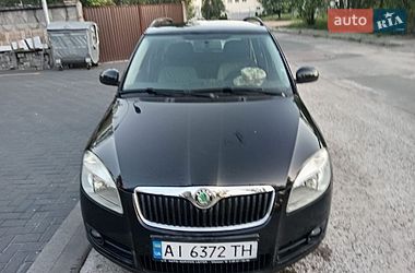 Универсал Skoda Fabia 2008 в Дымере