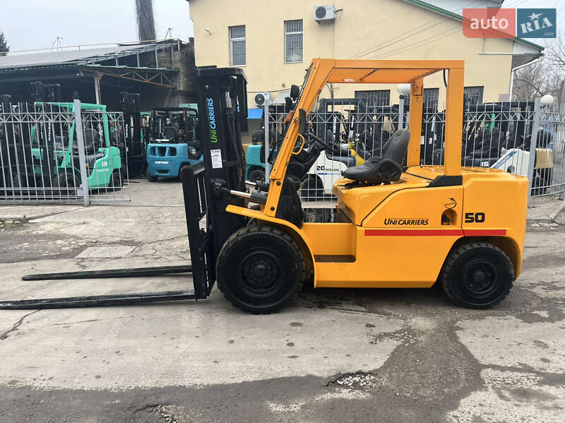 Вилочный погрузчик Nissan FD 2016 в Одессе