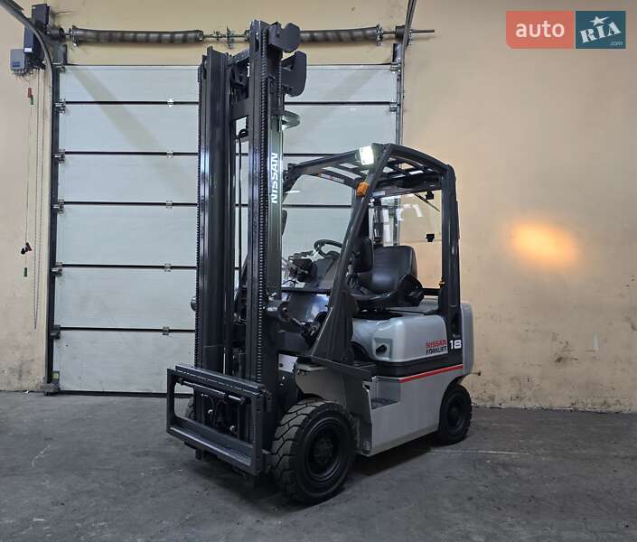 Вилочный погрузчик TCM FD 2017 в Киеве