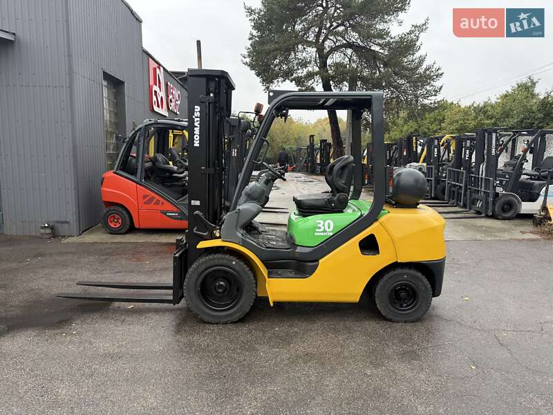 Вилочний навантажувач Komatsu FG 2009 в Києві Вилочний навантажувач Komatsu FG 2009 в Києві