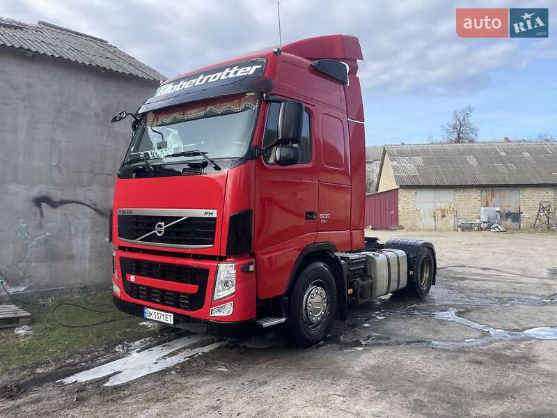 Тягач Volvo FH 13 2010 в Березному