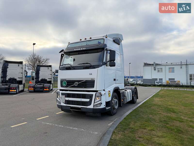 Тягач Volvo FH 13 2014 в Киеве