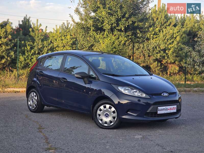 Хэтчбек Ford Fiesta 2012 в Хмельницком
