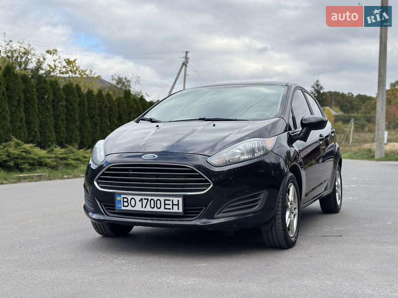 Хэтчбек Ford Fiesta 2018 в Тернополе Хэтчбек Ford Fiesta 2018 в Тернополе
