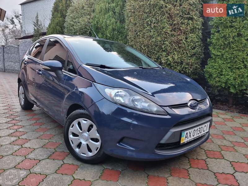 Хэтчбек Ford Fiesta 2012 в Харькове