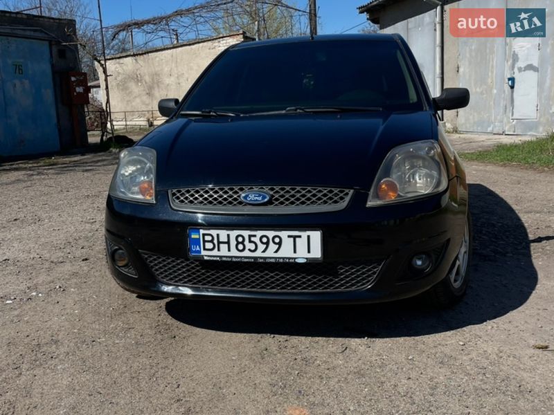 Хэтчбек Ford Fiesta 2008 в Белгороде-Днестровском