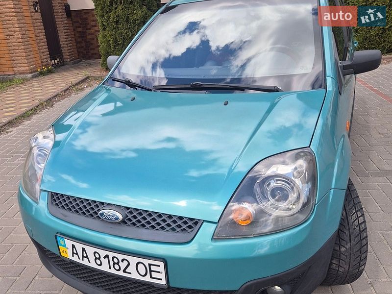 Хэтчбек Ford Fiesta 2006 в Броварах