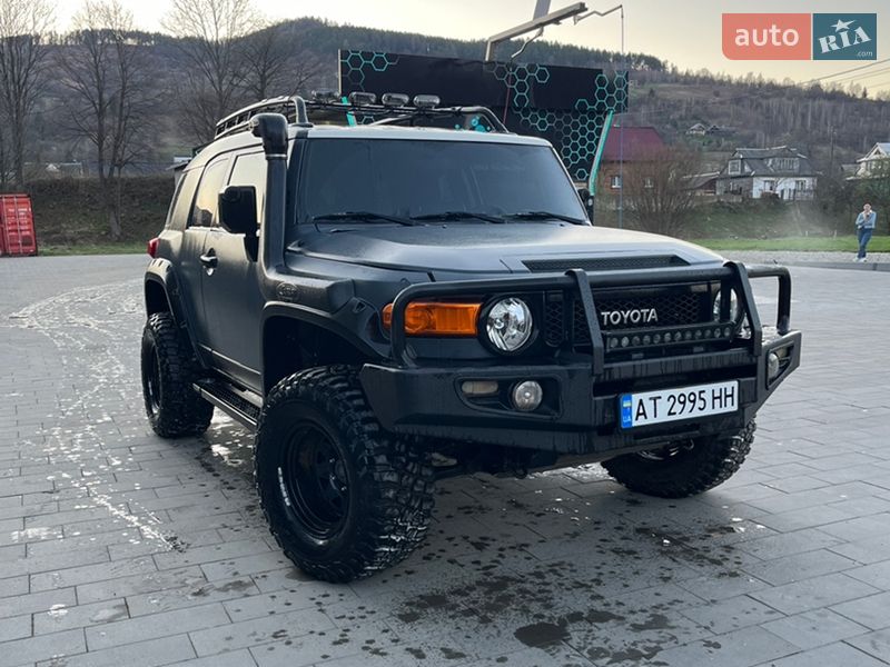 Внедорожник / Кроссовер Toyota FJ Cruiser 2007 в Яремче