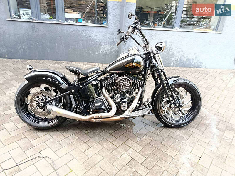 Мотоцикл Чоппер Harley-Davidson FLSTC 2011 в Одессе Мотоцикл Чоппер Harley-Davidson FLSTC 2011 в Одессе