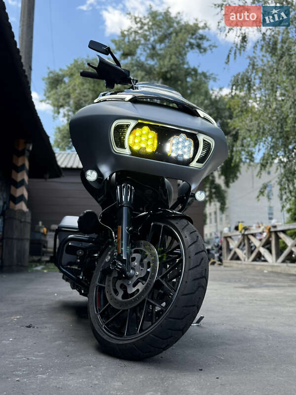 Мотоцикл Круизер Harley-Davidson FLTRXS 2019 в Киеве