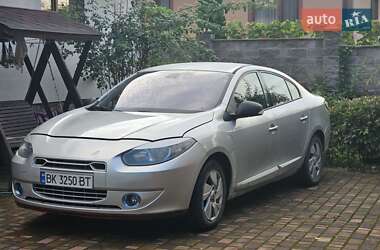Седан Renault Fluence 2012 в Ровно