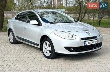 Седан Renault Fluence 2010 в Хмельницком