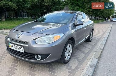Седан Renault Fluence 2011 в Киеве