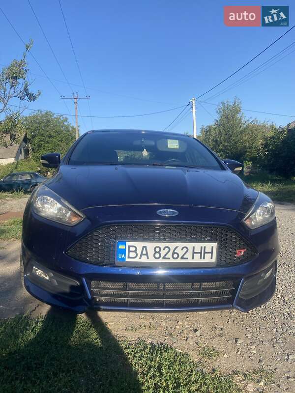 Хэтчбек Ford Focus 2017 в Кропивницком