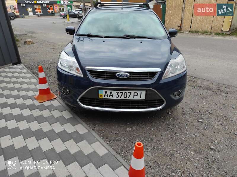 Хэтчбек Ford Focus 2008 в Киеве