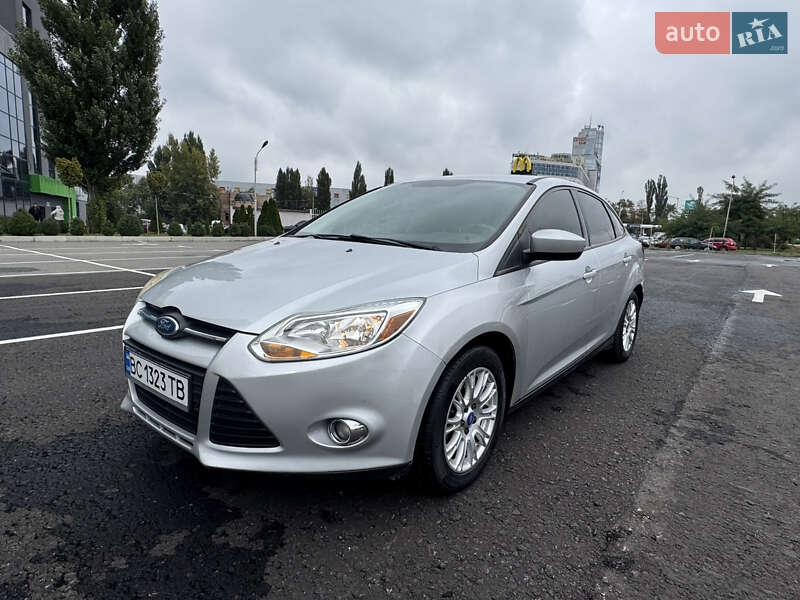Седан Ford Focus 2011 в Киеве