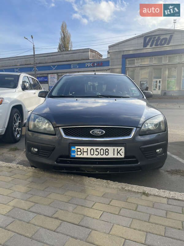 Хэтчбек Ford Focus 2006 в Одессе