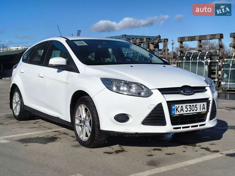 Хэтчбек Ford Focus 2013 в Киеве