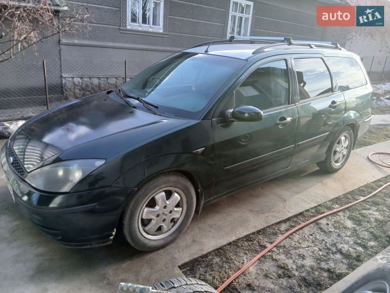 Универсал Ford Focus 2004 в Новоселице